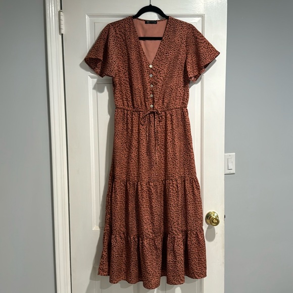 pretty garden Dresses & Skirts - Pretty Garden Medium Dress